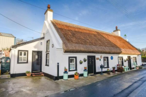 Fool's Haven Thatched Cottage